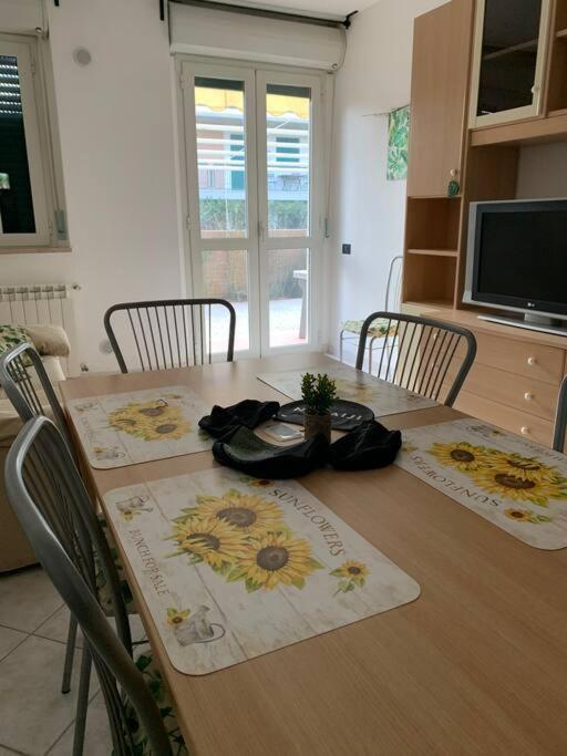 Appartamento Tranquillo Con Patio E Piscina La Caduta Esterno foto