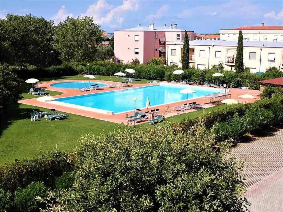 Appartamento Tranquillo Con Patio E Piscina La Caduta Esterno foto